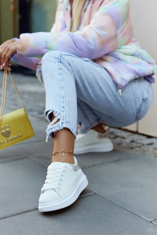 Klassikalise mudeli sportliku... Klassikalise mudeli sportliku...