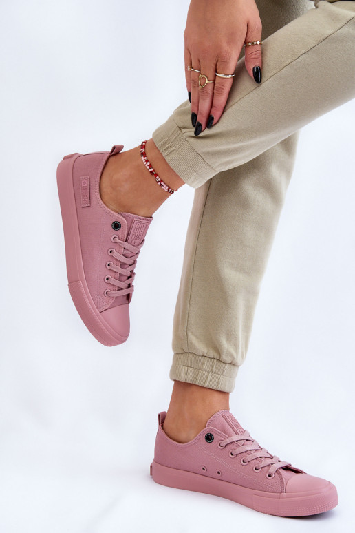 Klassikalise mudeli madalad tennised...