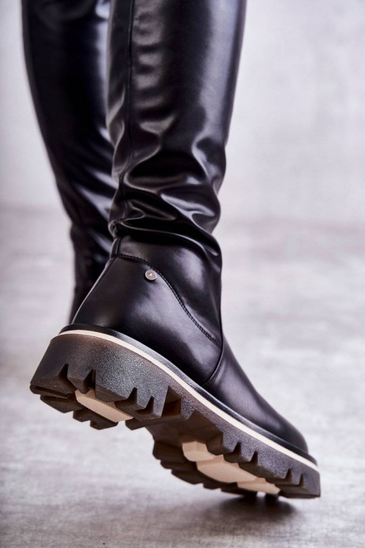 pika säärega saapad GOE KK2N4024 mustad