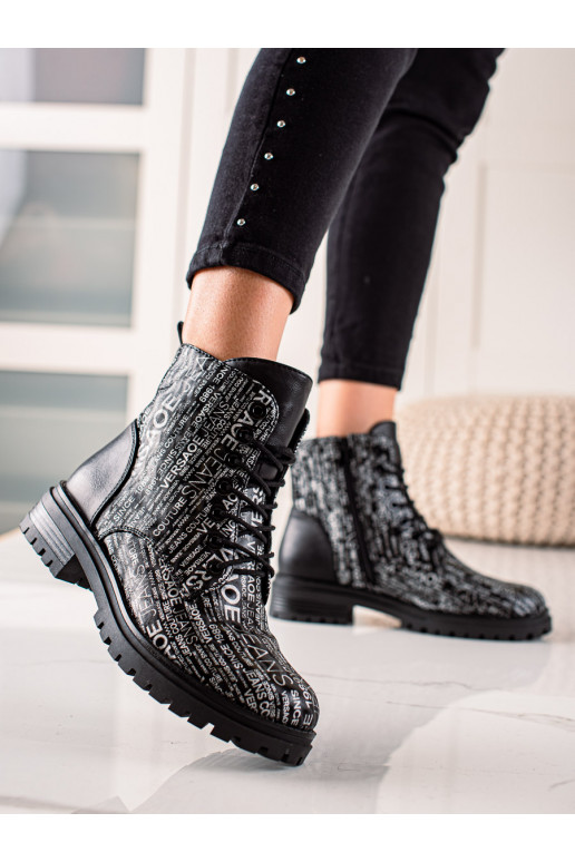 säärsaapad   Mustad