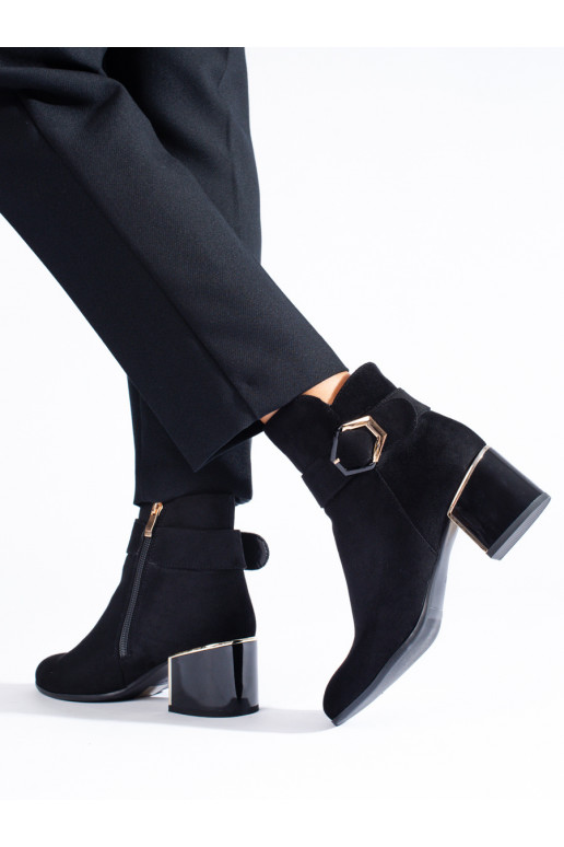 Elegantsed naiste saapad  öko seemisnahast Elegantsed naiste saapad  öko seemisnahast