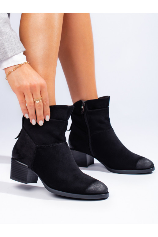 seemisnakhsed naiste saapad Potocki Mustad