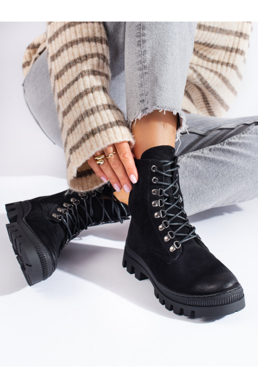 Must seemisnahast kingad  Potocki