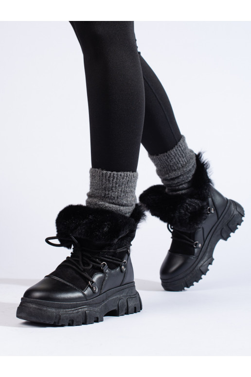 Naiste lumesaapad karusnahaga Mustad