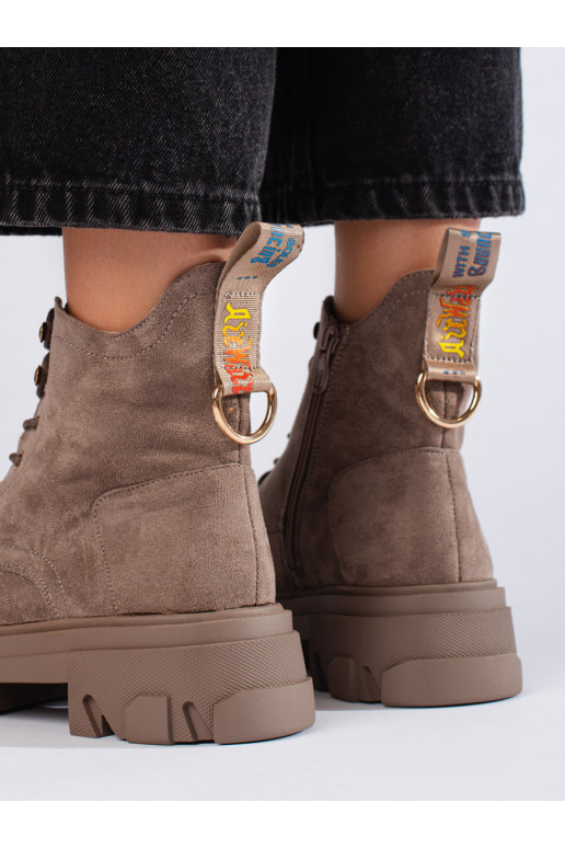 seemisnakhsed naiste saapad 