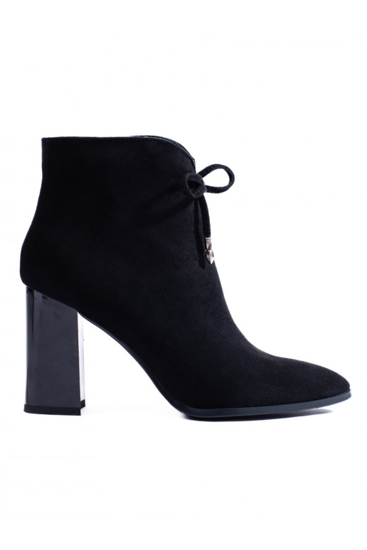 Naiste poolsaapad  Naiste poolsaapad