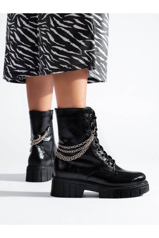 Must lumesaapad  Sokolski