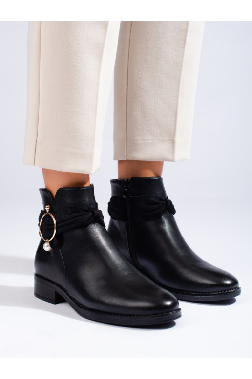 Naiste poolsaapad  Mustad