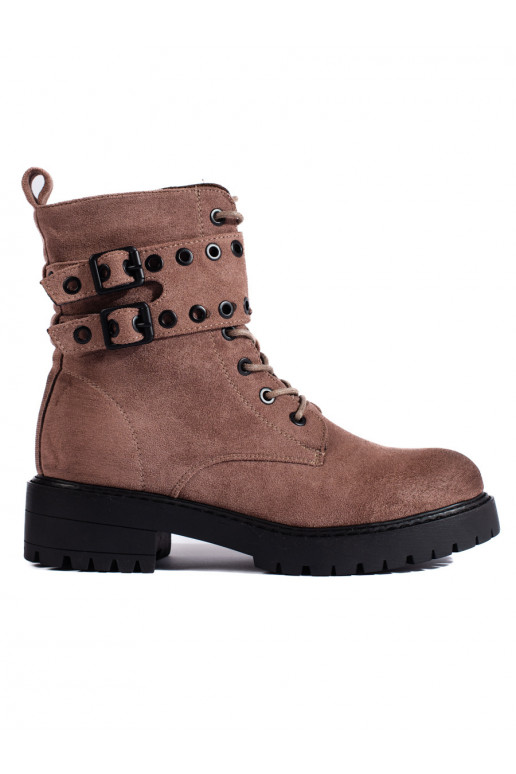 nööritavad  naiste saapad 