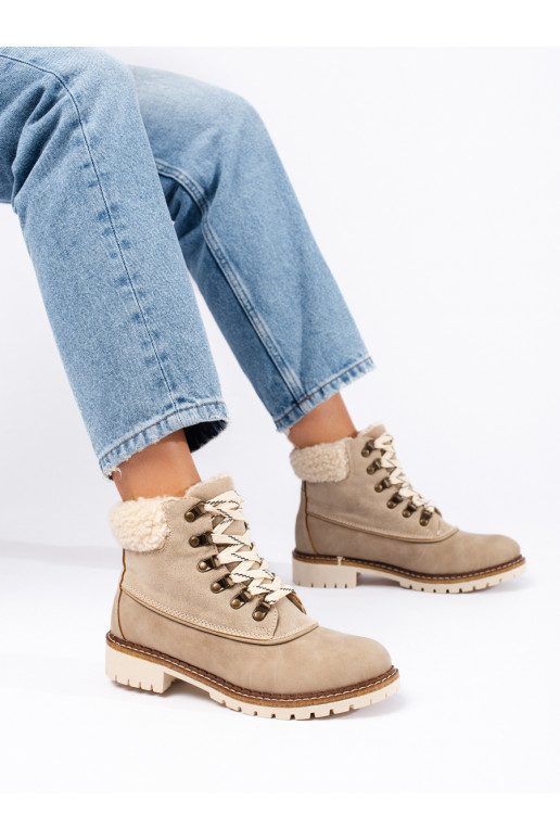 jalanõud karusnahaga  