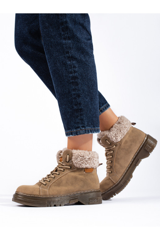 pruunid värvi naiste kingad karusnahaga