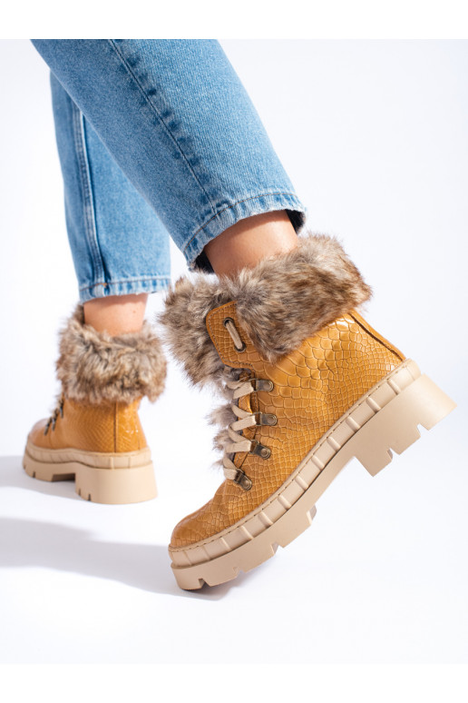 jalanõud  karusnahaga