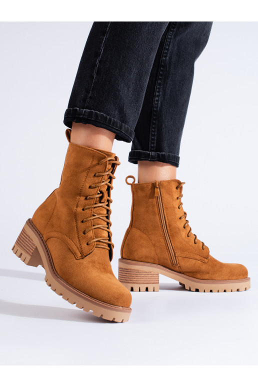 pruunid värvi  naiste saapad