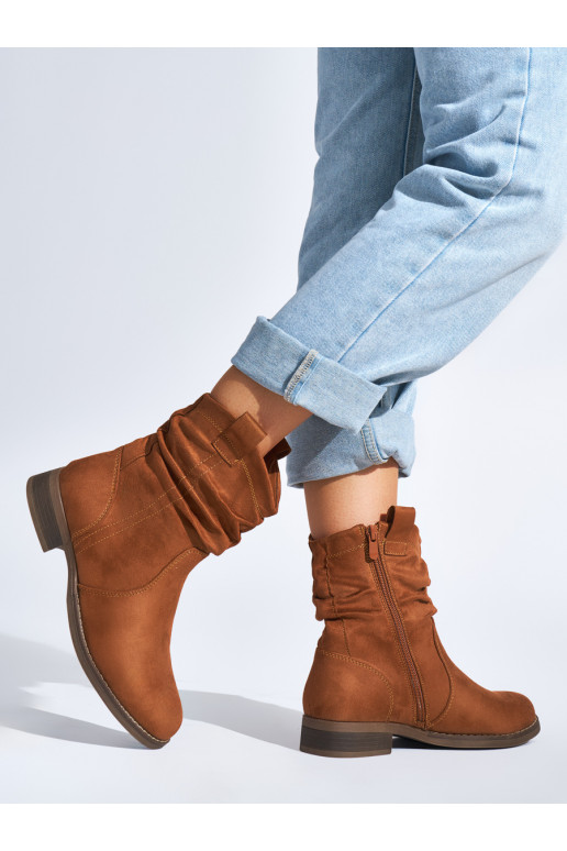 seemisnakhsed pruunid värvi naiste saapad