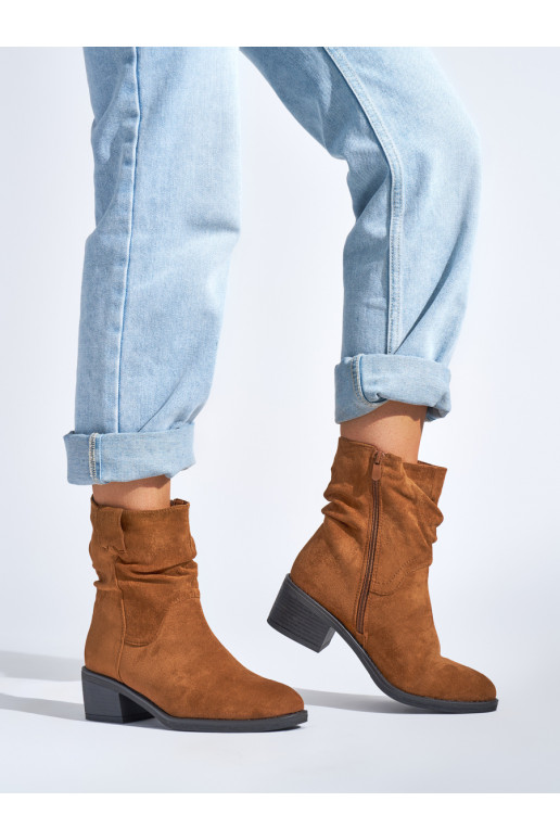 pruunid värvi naiste saapad