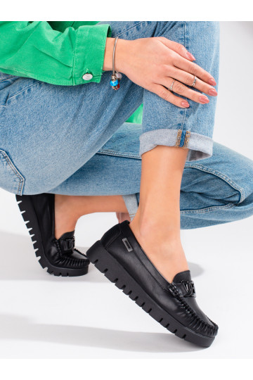 Must naiste mokassiinid platvormiga 2