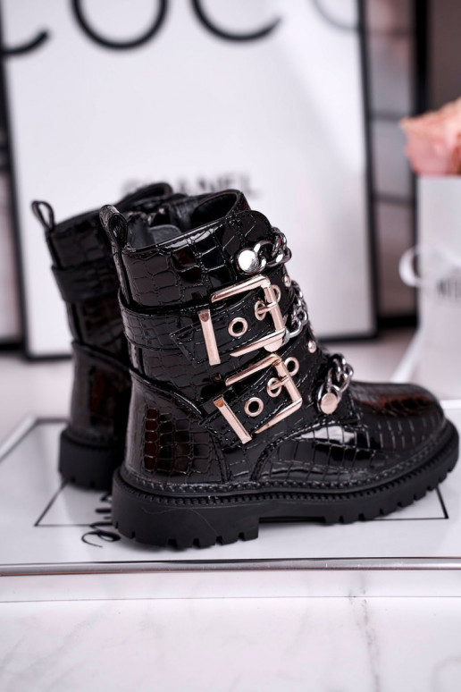 mustad Naiste saapad