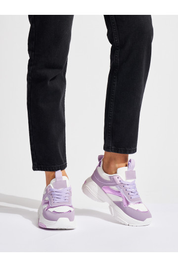 Violetne värv spordijalatsidy   2