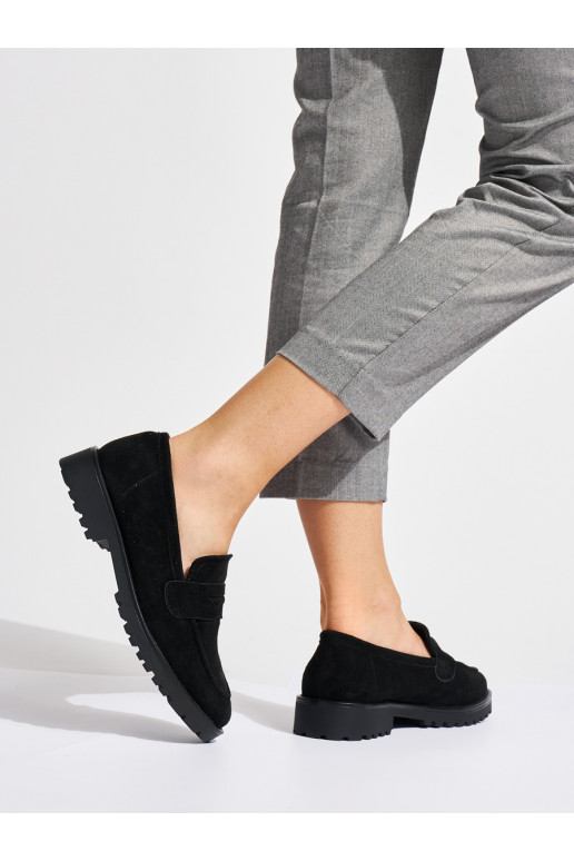 Must  naiste mokassiinid