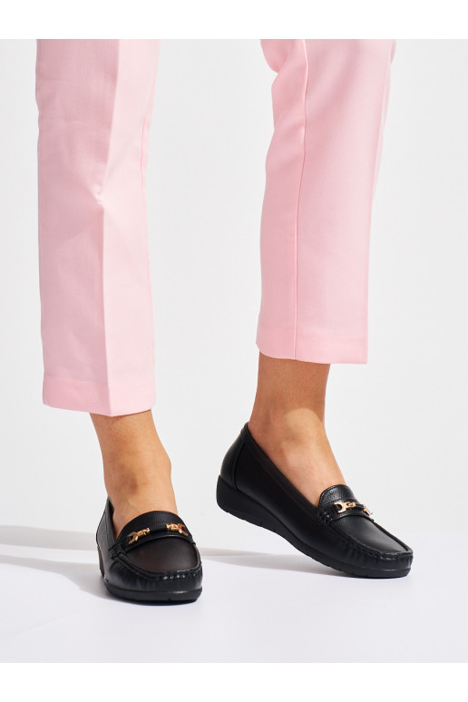 Must naiste mokassiinid ze zdobieniem