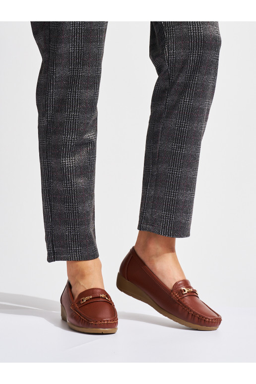 pruunid värvi naiste mokassiinid ze zdobieniem