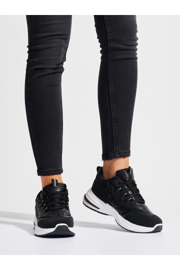 Must  naiste kingad  2