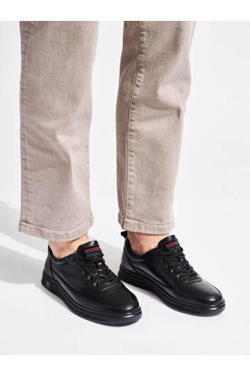 Must  spordijalatsidy