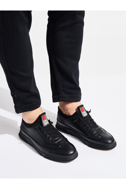 Must  spordijalatsidy 