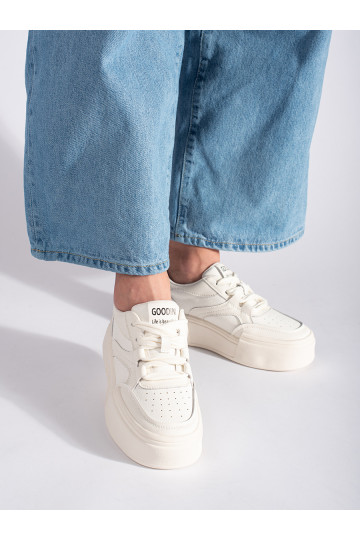 Valged klassikalise mudeli naiste tossud tõstetud tald 2