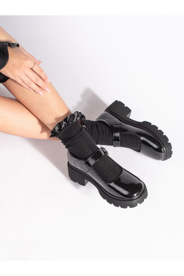 Laque Mustad mokasiinid 