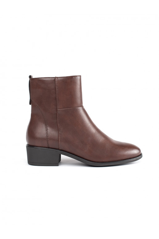   pruunid värvi lumesaapad  Sergio Leone