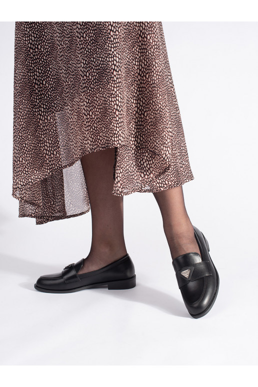 Must  naiste mokassiinid