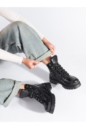 Must lumesaapad  Sergio Leone 2