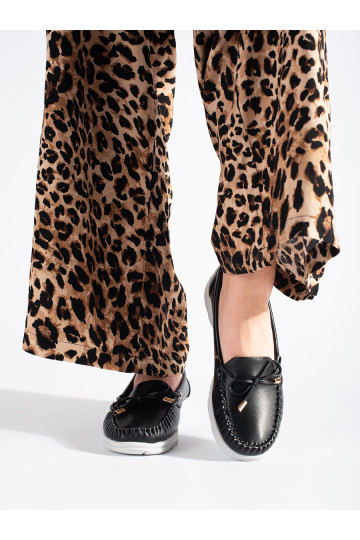 Must Naiste mokassiinid