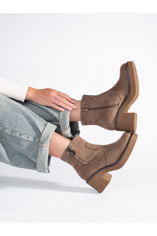 beeži värvi   Sergio Leone