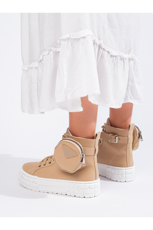 vabaaja jalanõud platvormiga  