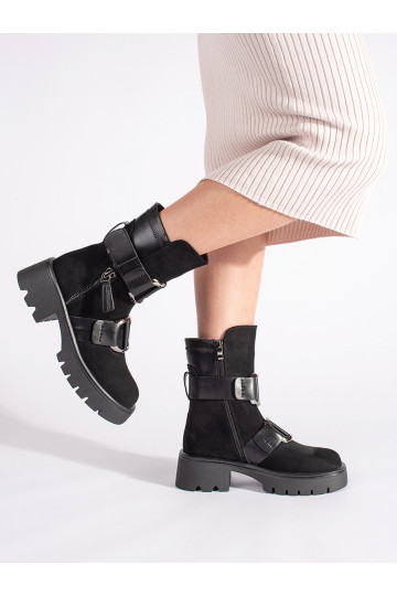 Must  naiste saapad  2