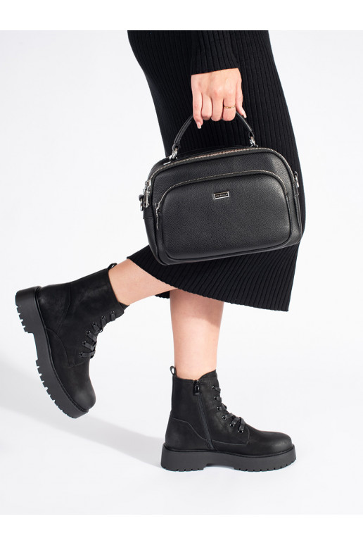 Must naiste kingad platvormiga Sergio Leone