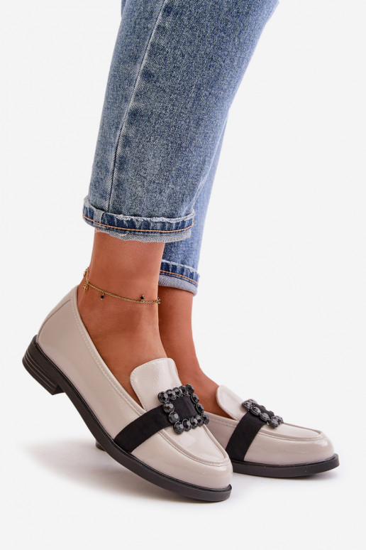 Lakitud mokassiinid  kaunistustega Halli värvi Vinceza 58389 Lakitud mokassiinid  kaunistustega Halli värvi Vinceza 58389