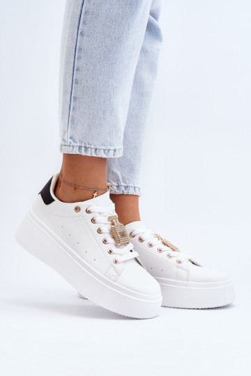 Sneakers tüüpi jalanõud... 2
