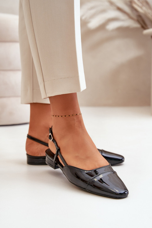 Lakkbaleriinad  Terava ninaga jalatsid Must Kairael Lakkbaleriinad  Terava ninaga jalatsid Must Kairael