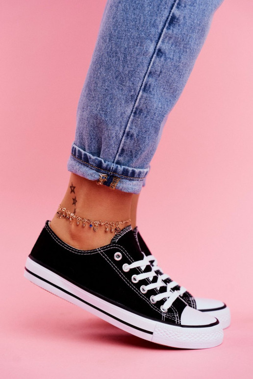 Klassikalise mudeli vabaaja jalanõud mustad