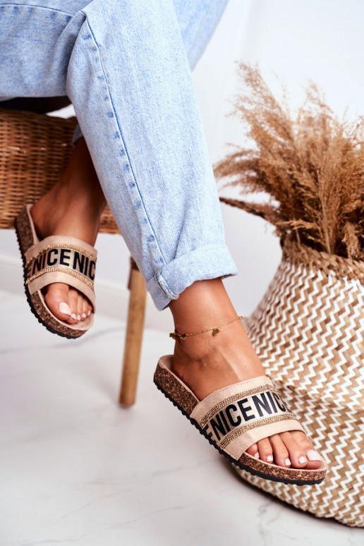 Plätud säravate kristallidega beeži värvi Be Nice