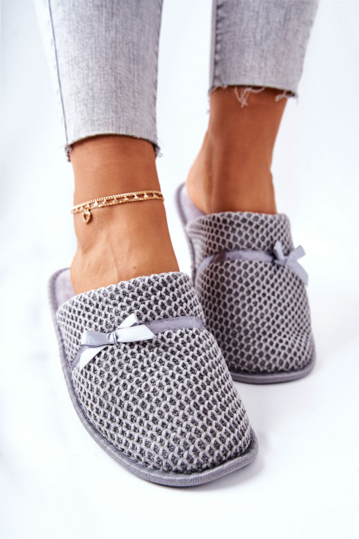 Sussid lipsukesega Halli värvi Evira