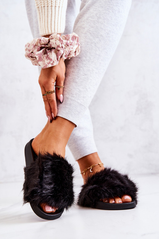 Plätud karusnahaga kummist mustad Pollie