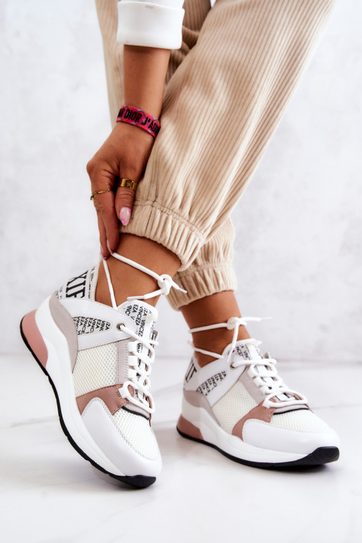 Sportliku stiiliga jalanõud Sneakers tüüpi jalanõud platvormiga valget värvi Lorey