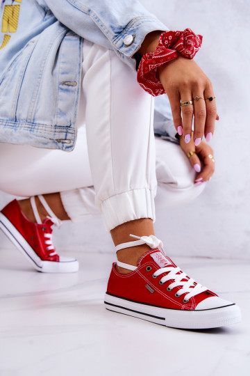 Klassikalise mudeli vabaaja jalanõud Cross Jeans JJ2R4010C runased