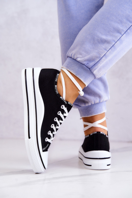 nööritavad Spordijalatsid mustad Menifee