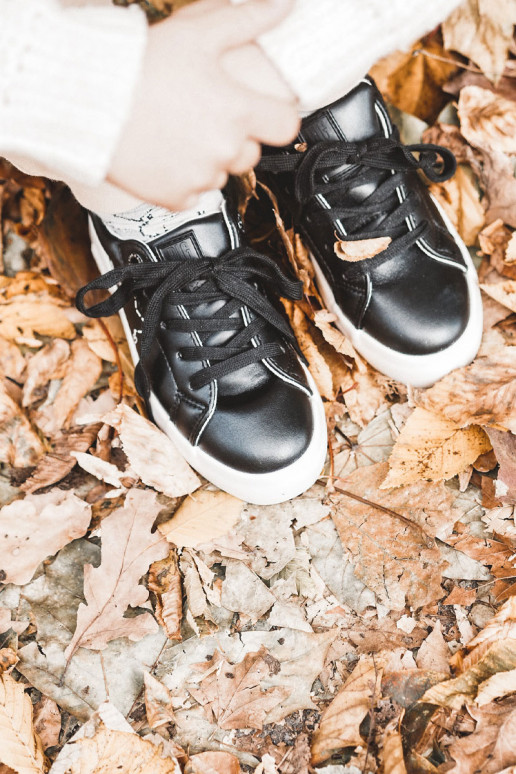 Laste spordijalatsid nööritavad Big Star KK374223 mustad