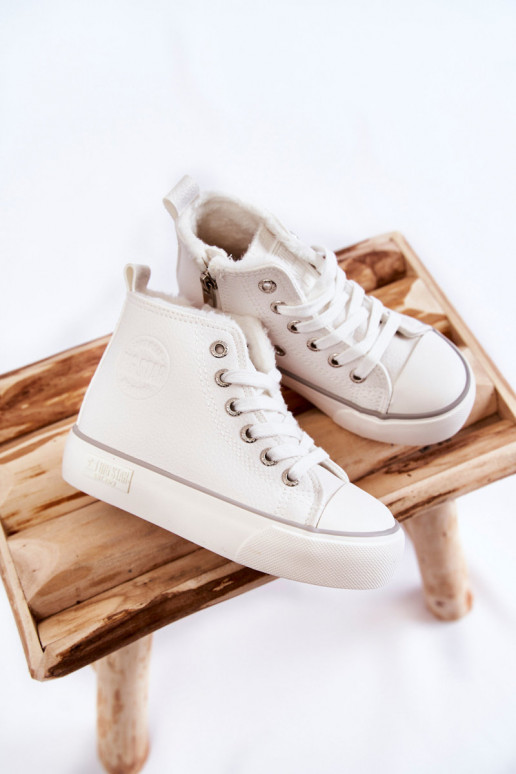 Laste kingad kiviklibuga tõmblukuga Big Star KK374227 valget värvi Laste kingad kiviklibuga tõmblukuga Big Star KK374227 valget värvi